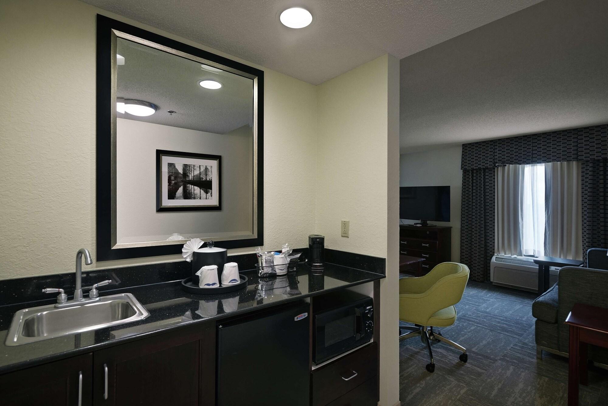 Hampton Inn & Suites Millington Exteriér fotografie